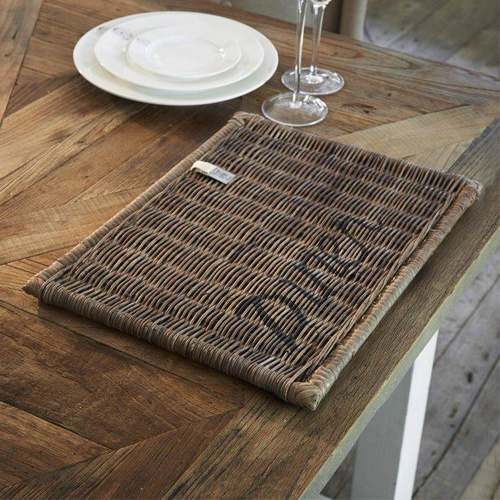 Riviera Maison Podkładki rattanowe na stół Rustic Rattan Placemat Diner black 33x44cm.