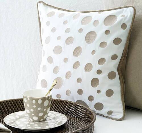 Greengate Poszewka na poduszkę Neva Cushion cover beige beżowa 40x40 bawełna